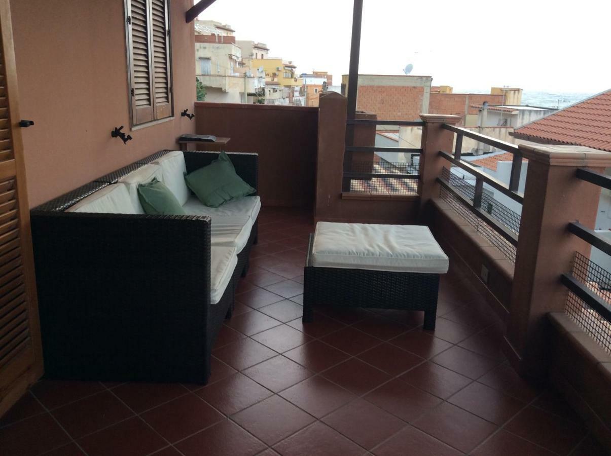 Villa Serena Messina Exteriör bild